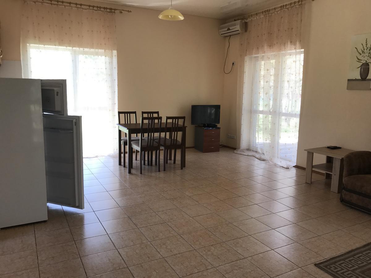 Hotel Allians Koblevo Ngoại thất bức ảnh